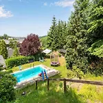 Cosy In With Balcony And Swimming Pool Appartement Dresde