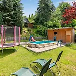 Appartement Cosy In With Balcony And Swimming Pool