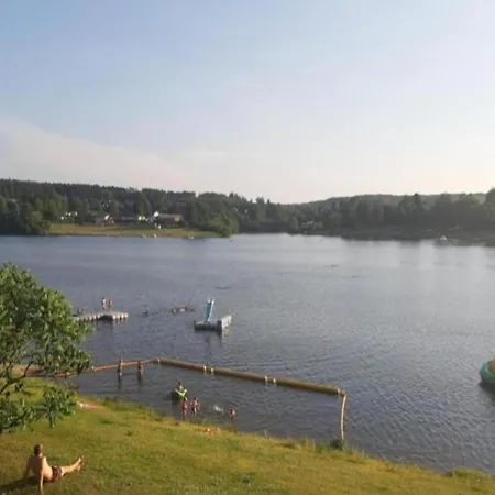 Cosy In With Balcony And Swimming Pool Apartamento