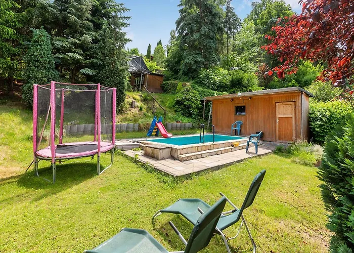 Apartamento Cosy In With Balcony And Swimming Pool