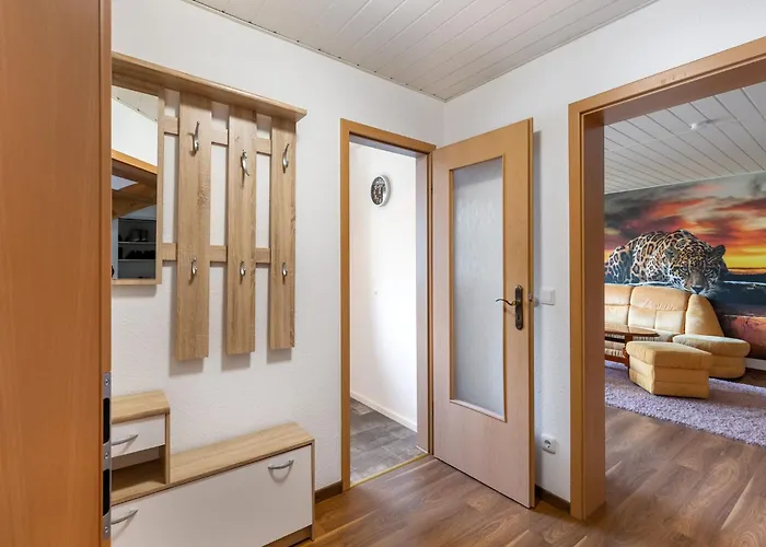 Cosy In With Balcony And Swimming Pool *