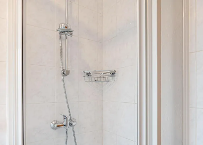 Cosy In With Balcony And Swimming Pool Apartamento