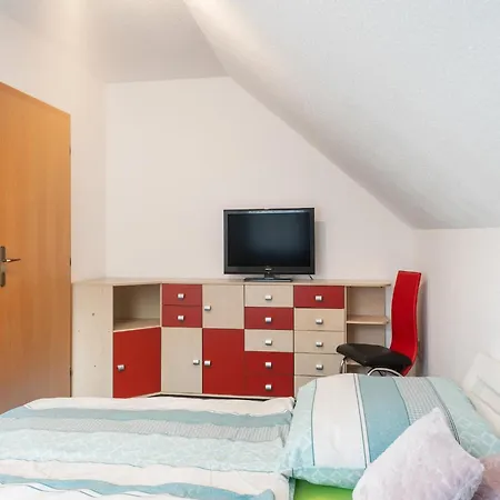 Apartment Cosy In With Balcony And Swimming Pool