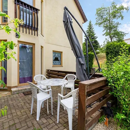 Cosy In With Balcony And Swimming Pool Apartment Dresden