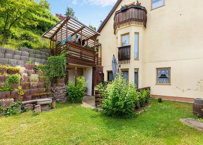Cosy In With Balcony And Swimming Pool * Dresden
